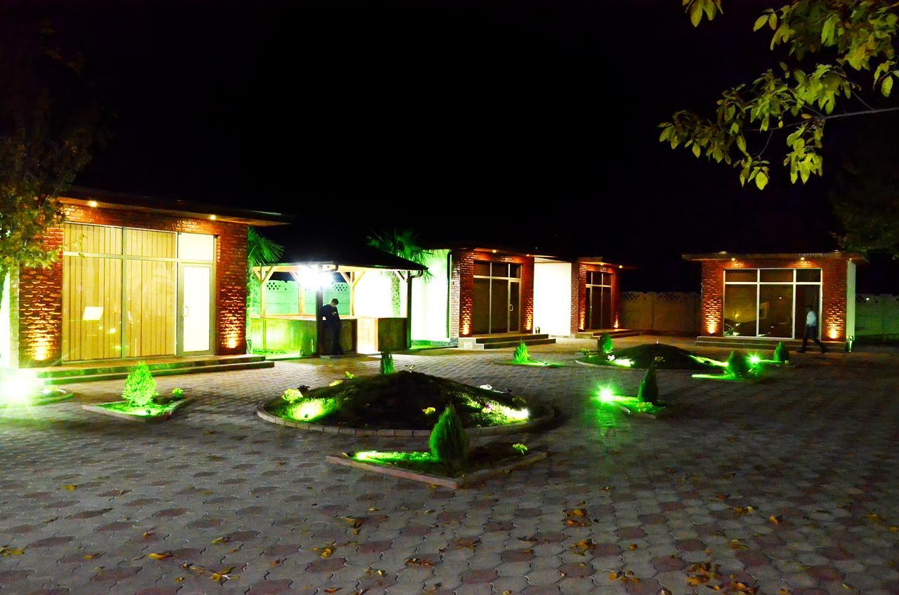 Kavkaz Hotel & Restaurant Marneuli Εξωτερικό φωτογραφία